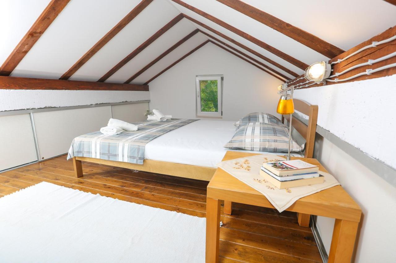 Apartment Spacious Lucia *